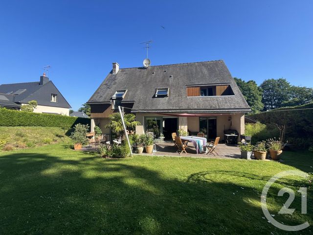 maison à vendre - 6 pièces - 166.0 m2 - FOUGERES - 35 - BRETAGNE - Century 21 Gambetta