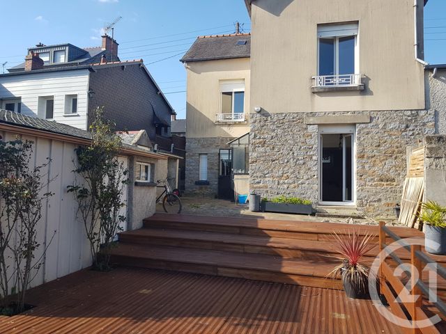 maison à louer - 4 pièces - 85.0 m2 - FOUGERES - 35 - BRETAGNE - Century 21 Gambetta