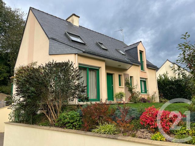 maison à vendre - 7 pièces - 132.0 m2 - FOUGERES - 35 - BRETAGNE - Century 21 Gambetta