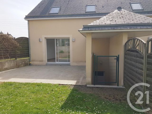 maison à louer - 4 pièces - 90.0 m2 - FOUGERES - 35 - BRETAGNE - Century 21 Gambetta